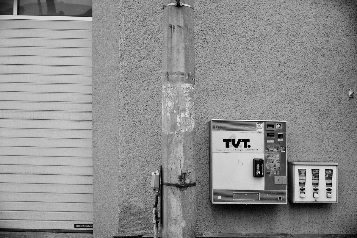 kaugummiautomat und zigarettenautomat (BRD)